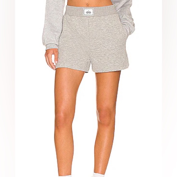 alo yoga quilted arena boxing sweat shirt in heather gray xxs - Picture 1 of 6